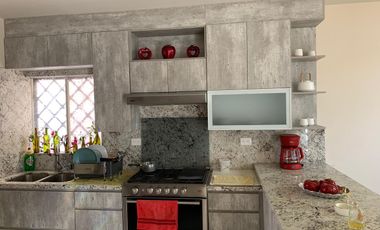 Casa en renta totalmente amueblada y equipada en fraccionamiento privado