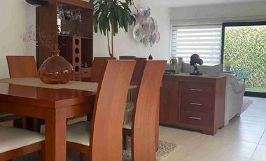 A unos pasos del Club de Golf Zirándaro en SMA PRECIOSA casa en condominio en venta PA 2 recamaras 2 baños  PB recamara con baño, sala comedor1/2 baño , jardin, roof garden. Diferentes modelos