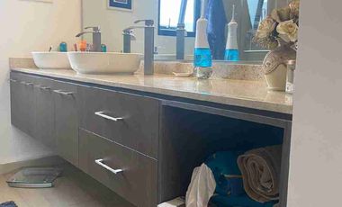 A unos pasos del Club de Golf Zirándaro en SMA PRECIOSA casa en condominio en venta PA 2 recamaras 2 baños  PB recamara con baño, sala comedor1/2 baño , jardin, roof garden. Diferentes modelos