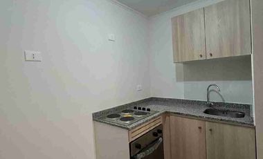 se arrienda departamento cuarto piso en calle Sergio ceppi, comuna de La Cisterna.