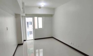 2 Bedroom rent to own condo for sale in Quatum Residences near Dela Salle University