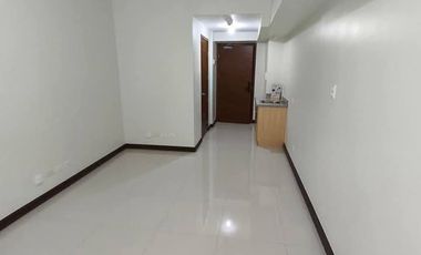 2 Bedroom rent to own condo for sale in Quatum Residences near Dela Salle University