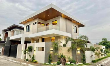 Modern Minimalist House with Swimming Pool in Angeles City