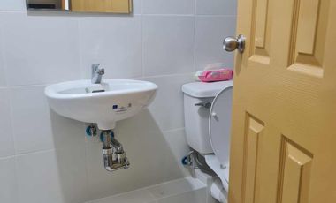 Marina Spatials by Filinvest – 10th Floor Condo with Panoramic Sea & City Views wtih Parking