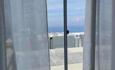 Marina Spatials by Filinvest – 10th Floor Condo with Panoramic Sea & City Views wtih Parking