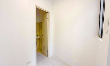 Newly Built Elegantly Duplex House and Lot For Sale in Pilar Village Las Pinas City