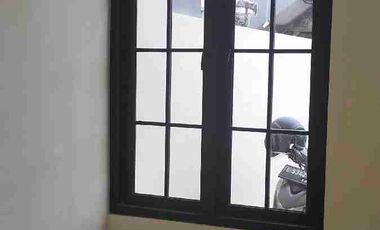 Rumah 2 lantai bisa untuk usaha jalan Raya Pandugo