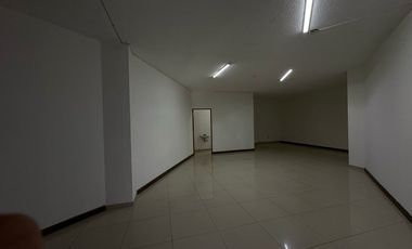 MOISES SOLANA LOMA LINDA $ 11 500