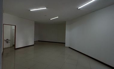 MOISES SOLANA LOMA LINDA $ 11 500