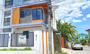 Corner End Unit House for Sale near SM City Caloocan!