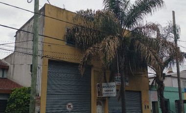 GALPON SOBRE AVENIDA ROCA LOTE 10X50 SUP. CUB.400 M2