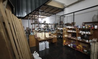 GALPON SOBRE AVENIDA ROCA LOTE 10X50 SUP. CUB.400 M2