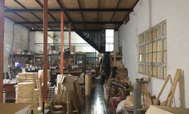 GALPON SOBRE AVENIDA ROCA LOTE 10X50 SUP. CUB.400 M2