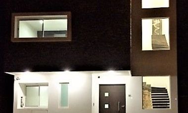 CASA EN RENTA EN VALLE IMPERIAL ZAPOPAN, JAL. DENTRO DE COTO.