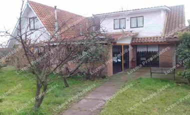 Vendo hermosa y amplia casa / Parcela en Romeral, Curicó