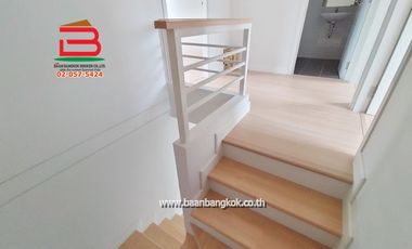 ขาย/เช่า ทาวน์โฮม บ้านฟ้ากรีนพาร์ค ธาม ลำลูกกา-คลอง 7 เนื้อที่ 22.6 ตารางวา ใกล้เทสโก้โลตัส คลอง 7 ตำบลลำลูกกา อำเภอลำลูกกา จังหวัดปทุมธานี