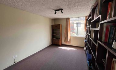 Cerca Colegio Condamine Vendo Oportunidad casa para vivienda y ofinas