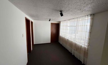 Cerca Colegio Condamine Vendo Oportunidad casa para vivienda y ofinas