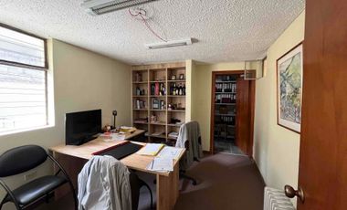Cerca Colegio Condamine Vendo Oportunidad casa para vivienda y ofinas