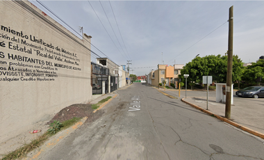 Casa en calle Valle Ángel, Real del Valle, Tepexpan, Estado de México, México. ¡NO CRÉDITOS!
