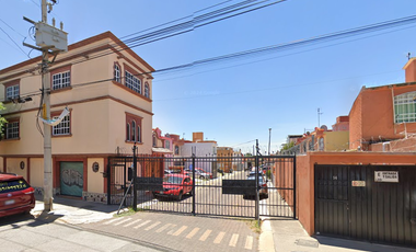 CASA DE RECUPERACIÓN BANCARIA EN CALLE CAMINO A COACALCO, FRACC. LOMAS DE SAN MIGUEL, CUAUTITLAN IZCALLI, EDO MEX. ¡NO SE ACEPTAN CRÉDITOS!