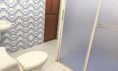ALQUILER CASA TRES PISOS, NORTE DE MACHALA