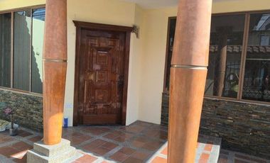 ALQUILER CASA TRES PISOS, NORTE DE MACHALA