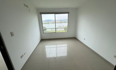 En venta departamento de 3 dormitorios en Urb.Altos del Río en av.Leon Febres Cordero.