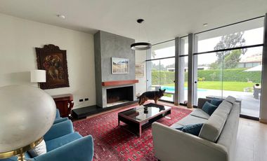 Hermosa Casa con piscina y gran jardín en Fundo Cieneguilla 🏠🌳