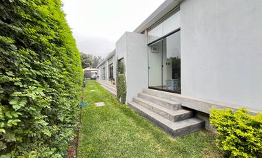 Hermosa Casa con piscina y gran jardín en Fundo Cieneguilla 🏠🌳