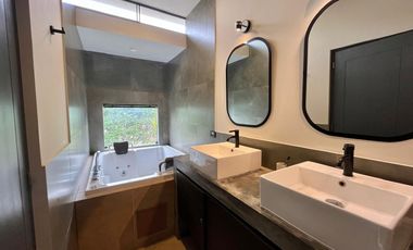 Hermosa Casa con piscina y gran jardín en Fundo Cieneguilla 🏠🌳