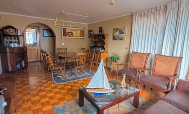 Ascensor a la puerta! Se vende departamento 3 Dormitorios + 3 Baños Sector Av. Brasil