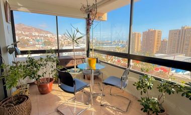 Ascensor a la puerta! Se vende departamento 3 Dormitorios + 3 Baños Sector Av. Brasil