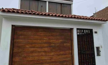 VENDO CASA EN LAS SALINAS, CHILCA, LIMA  AMOBLADA 3 DORMITORIOS