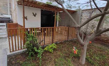 VENDO CASA EN LAS SALINAS, CHILCA, LIMA  AMOBLADA 3 DORMITORIOS