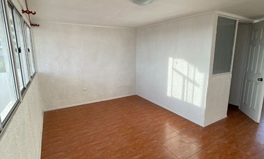 Vendo hermosa casa Central , regularizada, en condominio, Antofagasta