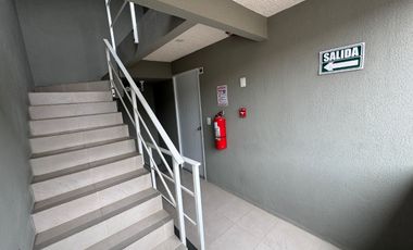 En venta departamento de 2 dormitorios en urb.Villas del Rey.