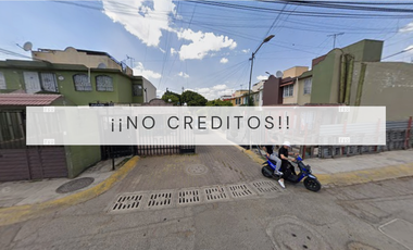 CASA EN CALLE AHUEHUETE, LA MAGDALENA, SAN FRANCISCO COACALCO, ESTADO DE MÉXICO, MÉXICO. ¡NO CRÉDITOS!