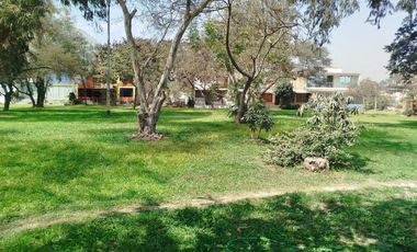 VENTA DE CASA EN CHACLACAYO RES. GIRASOLES 200 M2 $235,000