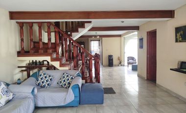 VENTA DE CASA EN CHACLACAYO RES. GIRASOLES 200 M2 $235,000