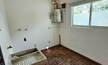 Las Cañadas Casa en Venta en Coto San Ángel con Hermosa Vista