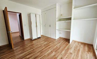 Las Cañadas Casa en Venta en Coto San Ángel con Hermosa Vista