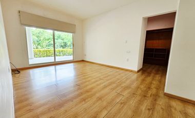 Las Cañadas Casa en Venta en Coto San Ángel con Hermosa Vista