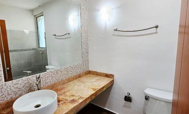 Las Cañadas Casa en Venta en Coto San Ángel con Hermosa Vista