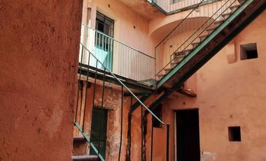 ¡Casona en el corazón de Puebla, ideal para inversión!
