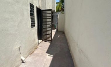 CASA EN VENTA AL ORIENTE DE SALTILLO EN FRACCIONAMIENTO PUERTA DEL REY