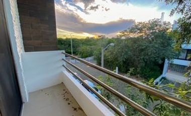 DEPARTAMENTO DE LUJO AMUEBLADO EN RENTA EN PUERTO MORELOS , A UNOS MINUTOS DEL HERMOSO MAS CARIBE