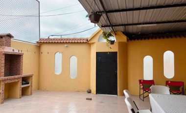 Vendo Casa en Salinas Vía a Mar Bravo, avenida Punta Carnero