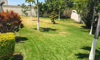 SE VENDE CASA EN COLINAS DEL ALTAR, TEMIXCO