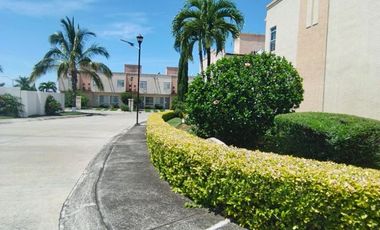 SE VENDE CASA EN COLINAS DEL ALTAR, TEMIXCO